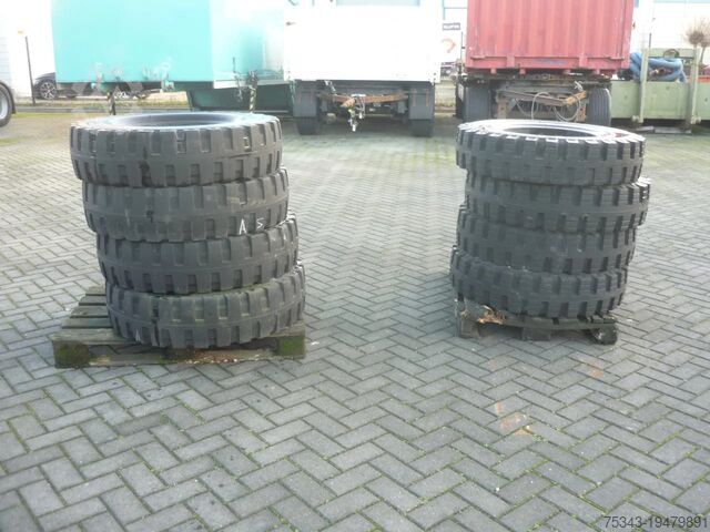 Agarre de tierra DAF Kipper/kraan    Sand Grabs and Pallethooks and ...