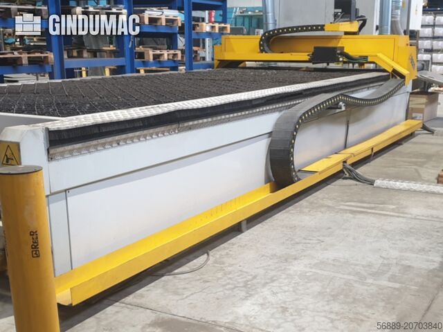 Masina de debitat cu plasma THERMAL DYNAMICS UltraCut 200