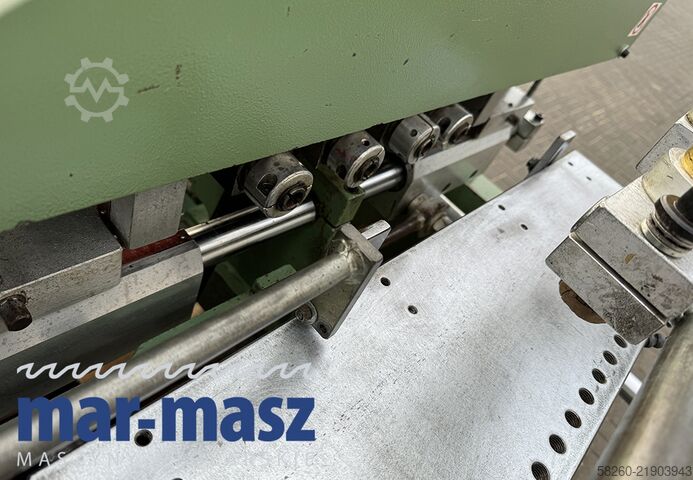 Furadeira oscilante de múltiplos fusos C.A.M.A.M. 