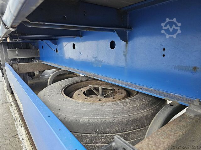 Przesuwne plandeki KRONE N/A