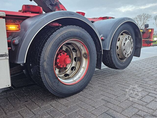 Sistema de brazo de gancho SCANIA P320 LOW ENTRY 6X2*4 HIAB