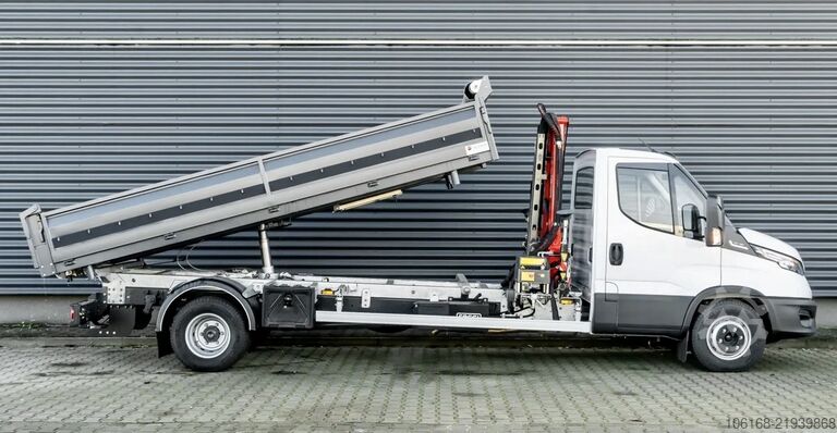 Volquete trilateral con grúa Iveco Daily 70C18 HA8 Kipper Kran