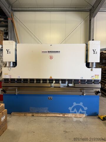 Abkantpresse BORUI CNC 200 / 3200
