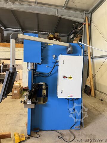 Abkantpresse BORUI CNC 200 / 3200