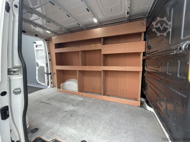 Vysoká dodávka Volkswagen Crafter 35 TDI L3H3