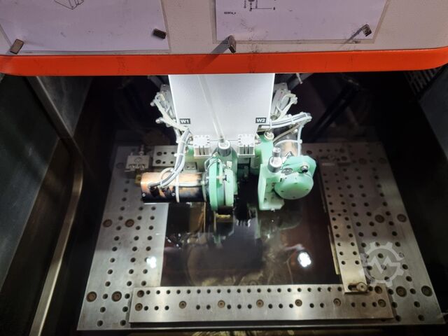 Draad eroderende machine GF Machining Solutions CUT 2000