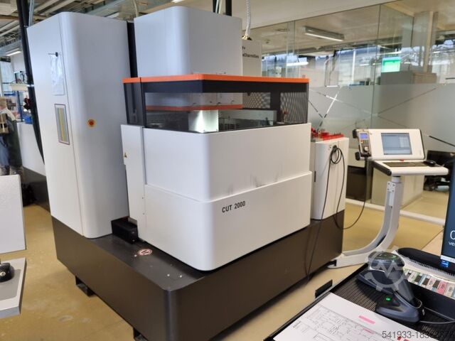 Draad eroderende machine GF Machining Solutions CUT 2000