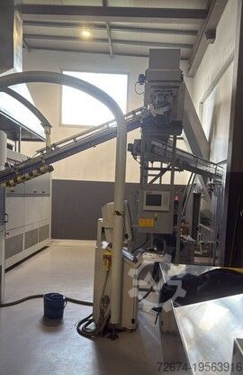 Mašina za pravljenje pića Bottling Sidel Bottling Complete Line PET 18.000 bph