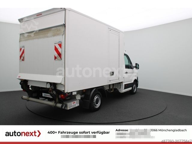 Transporter mit Koffer VOLKSWAGEN Crafter 35 *Ladebordwand* LED+NAVI+TEMPOMAT 4606