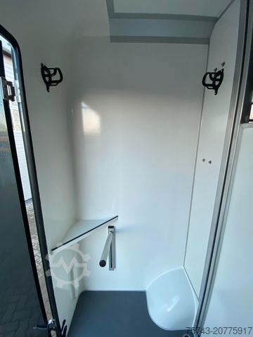 Livestock transporter RENAULT Master STX Haras AUTOM. NEW MODEL 2025