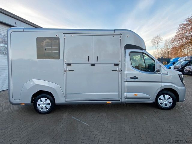 Livestock transporter RENAULT Master STX Haras AUTOM. NEW MODEL 2025