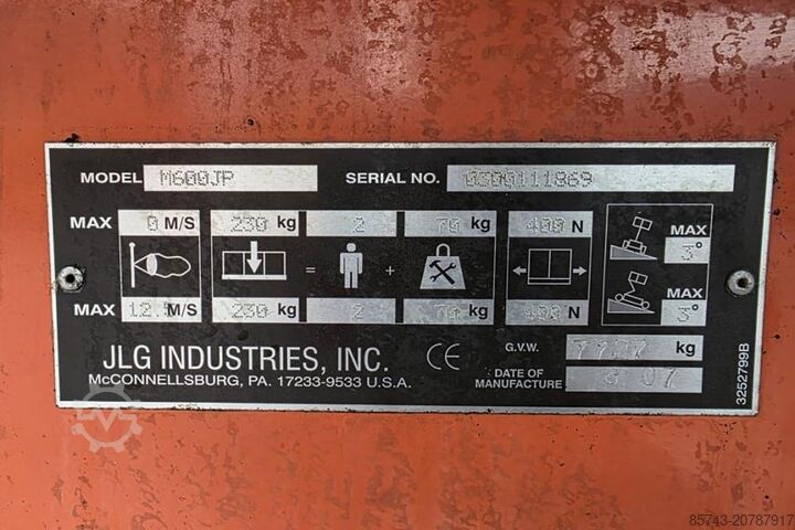 Articulated boom lift JLG M600JP Hybrid, 4x4 Drive, 20.2m Working Height, 14