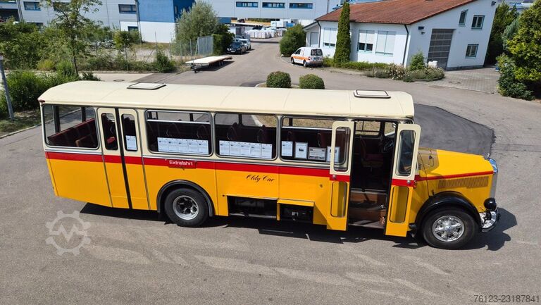 Reisebus  Oldtimer Paket Saurer LC 4 und Volvo B 10 Lauber
