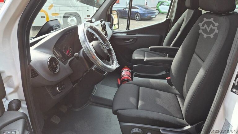 Kleinbus MERCEDES-BENZ Sprinter Lord Light 22 Sitzer  Aktionspreis