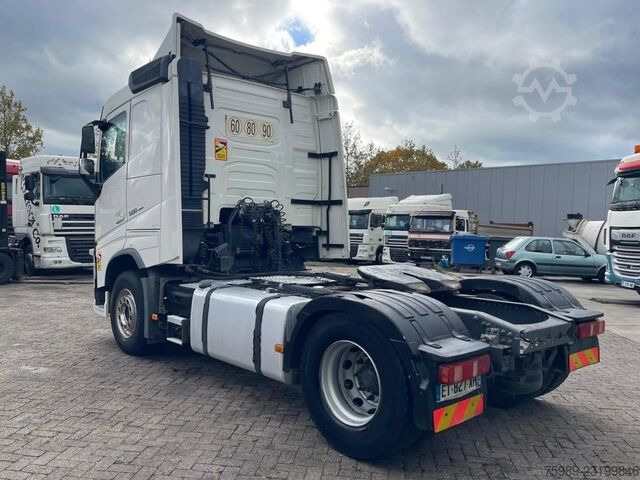 Volvo FH 500 YV2RT40A5JB855299 EURO 6, hidráulica de toma de fuerza, frigorífico, ITV válida hasta e Volvo FH 500 YV2RT40A5JB855299  EURO 6, PTO Hydraulic...
