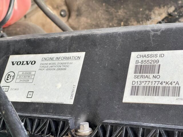 Volvo FH 500 YV2RT40A5JB855299 EURO 6, hidráulica de toma de fuerza, frigorífico, ITV válida hasta e Volvo FH 500 YV2RT40A5JB855299  EURO 6, PTO Hydraulic...