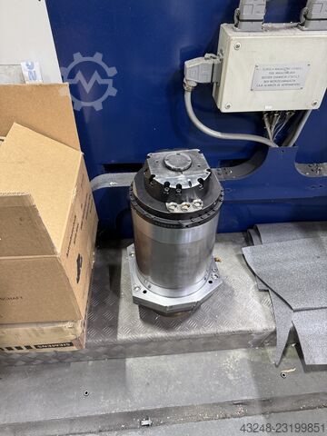 Vertikales Bearbeitungszentrum Jobs LinX Compact 1012