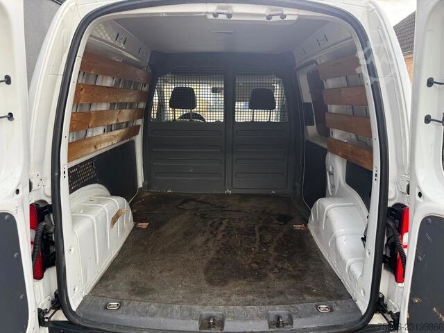 Volkswagen Caddy 1.6 TDI L1 Climatisation Régulateur d’allure Entretien concessionnaire Sellerie dem VW Caddy 1.6 TDI L1 Clima Cruise Dealer Onderhoude...
