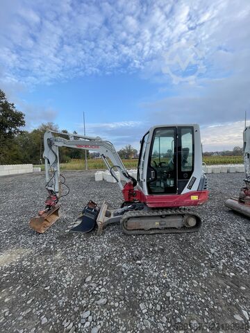 Miniescavatore Takeuchi TB 228