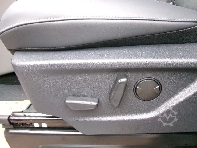 Minibus FORD Tourneo Custom Active 340L1 PHEV AHK Matrix 360K