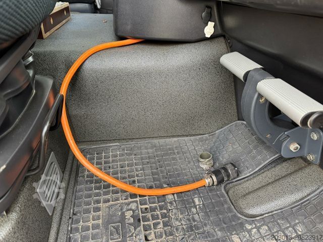 Kiepwagen MAN TGS 18.360 4x4 Kipper Kran PALFINGER Winterd.