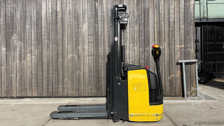 Empilhadeira elétrica tipo paleteira, elevação de 4255 mm Komatsu CNI 14