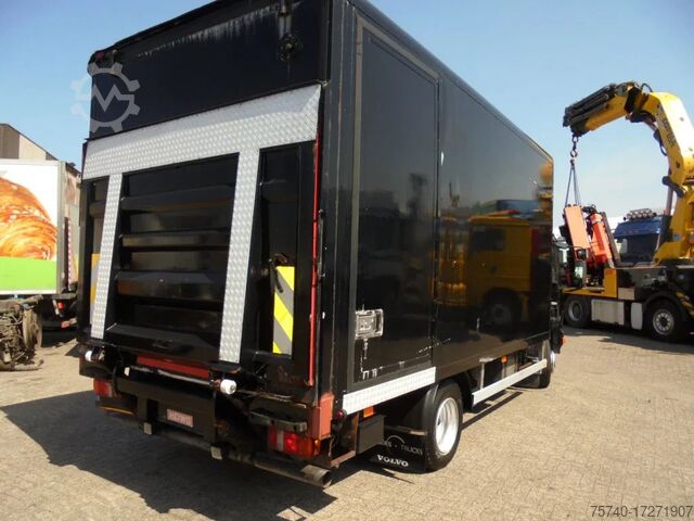 Koffer Volvo FL 8.180 + Manual + Dhollandia Lift