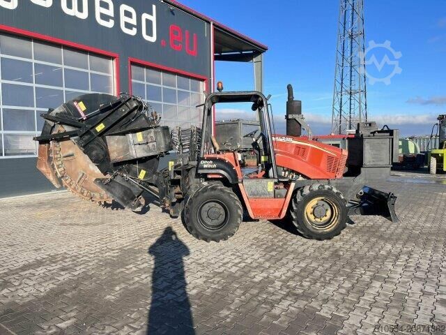 Ditch Witch RT 115H + H1032 rendegraver Ditch Witch RT 115H + H1032 Grabenfräse