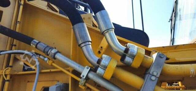 IHC Fundex F12SE IHC Fundex F12SE