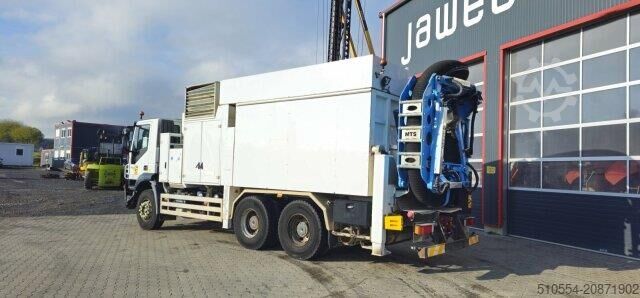 Iveco 450 6x4 MTS 3A 11T Saugbagger /Drehantrieb /FUNK Iveco 450 6x4 MTS 3A 11T Saugbagger /Drehantrieb /FUNK