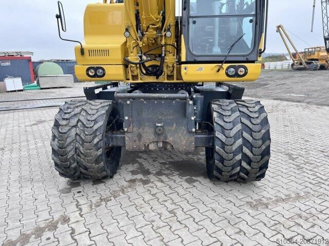 Radbagger Komatsu PW 160-11 Straßenzulassung + Anhängerkupplung