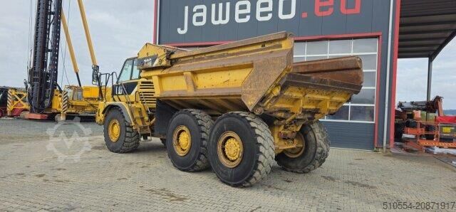 Construction equipment CAT 730 6x6 DUMPER / Tunnel