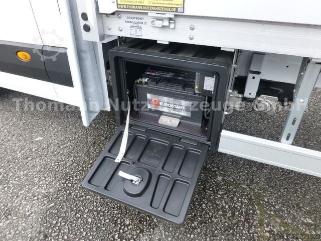 Gardinsidad skåpbil RENAULT NEW Master Pritsche Plane Schlafkabine