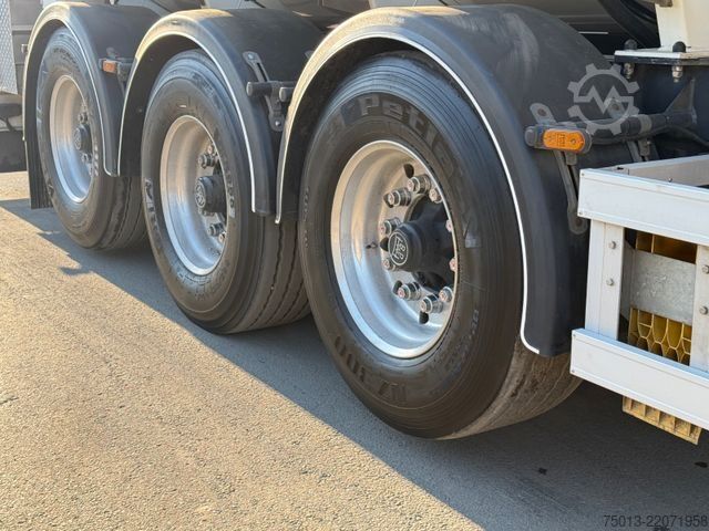 Ημιρυμουλκούμενο βυτιοφόρο KÄSSBOHRER AD-BLUE 28 cbm,Bartec Messanlage,Vogelsang Pumpe
