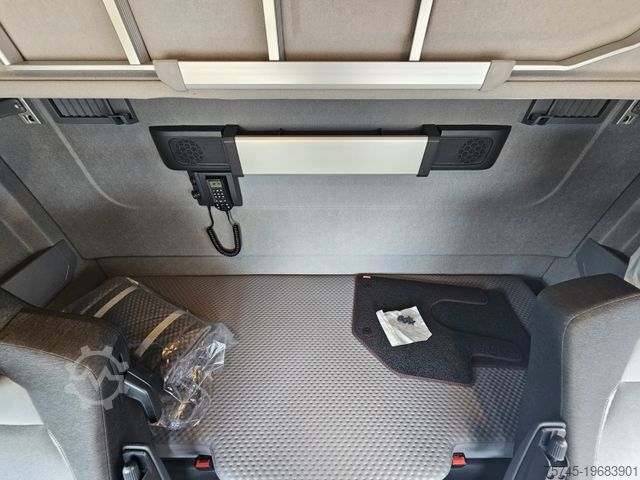 Standard SZM RENAULT T 520 * NEU * RETARDER*2X TANK*STANDKLIMA* ALCOA