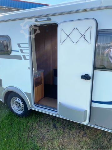 Przyczepa kempingowa HYMER/ERIBA Eriba Feeling 425 inkl. Mover u. Batterie