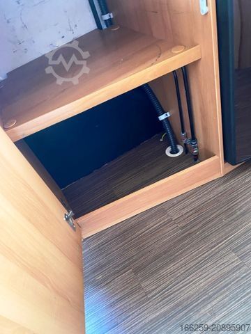 Przyczepa kempingowa HYMER/ERIBA Eriba Feeling 425 inkl. Mover u. Batterie