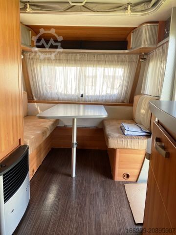 Przyczepa kempingowa HYMER/ERIBA Eriba Feeling 425 inkl. Mover u. Batterie