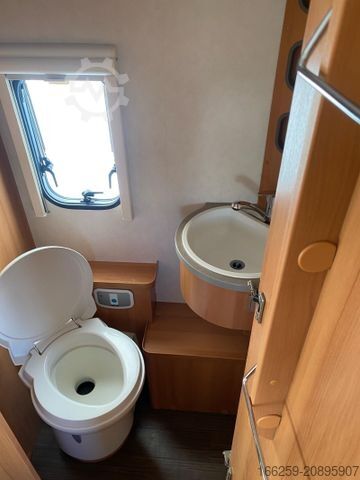 Przyczepa kempingowa HYMER/ERIBA Eriba Feeling 425 inkl. Mover u. Batterie