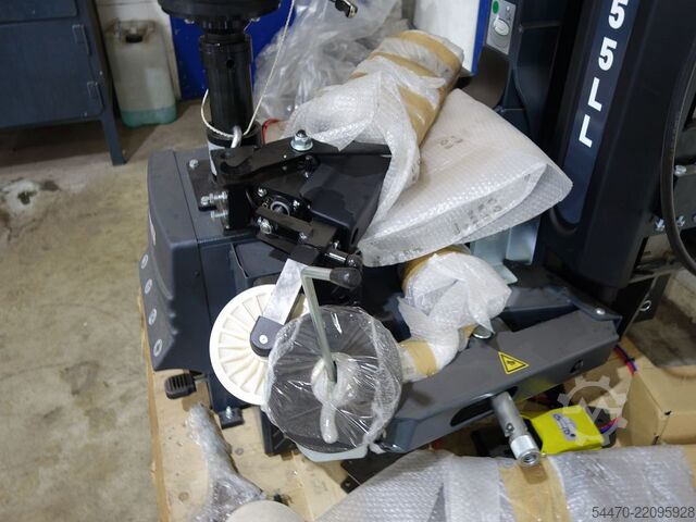 Zmieniarka opon M&B TC755LLWDK