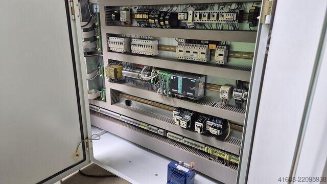 CNC soustruh - cyklicky řízený WEILER E55 x 1000