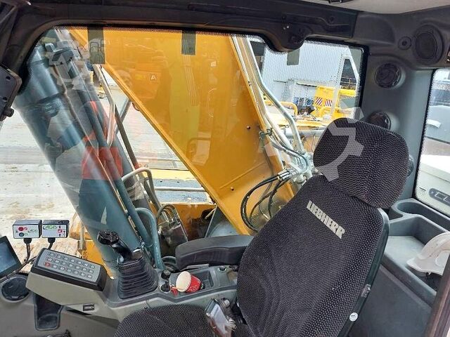 Excavator pe șenile Liebherr R 936 LC