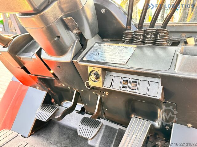 Heftruck Toyota 42-4FD40 / DIESEL / 4500KG / DUPLEX / FO