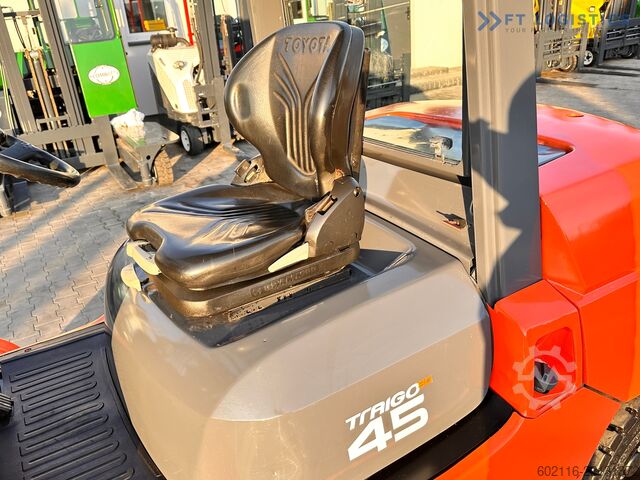 Heftruck Toyota 42-4FD40 / DIESEL / 4500KG / DUPLEX / FO