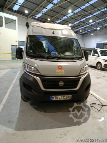 Lakóautó 2023 Fiat Ducato Weinsberg Carabus  | Manuale | L3H2
