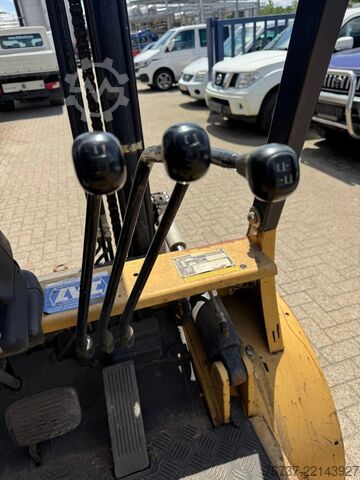 Gaffeltruck Caterpillar DP30K **SIDESHIFT-PERFECT WORKING**