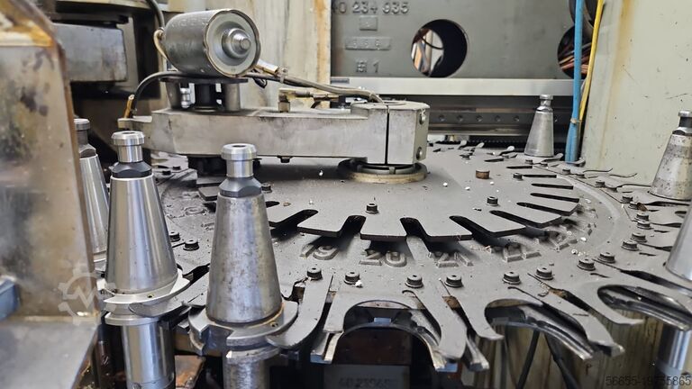 3-axis CNC universal machining center Deckel Maho DMU 60 E