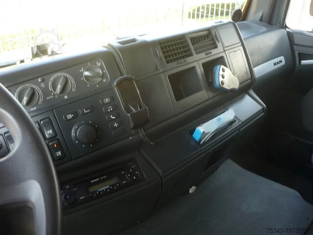 Car transporter MAN TGA 26.390 6x2 oprijvrachtwagen / machinetransp...