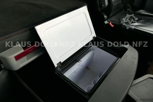 Standard tractor unit RENAULT T 520 Retarder 2-XL-Tank Standklima Sondermodell