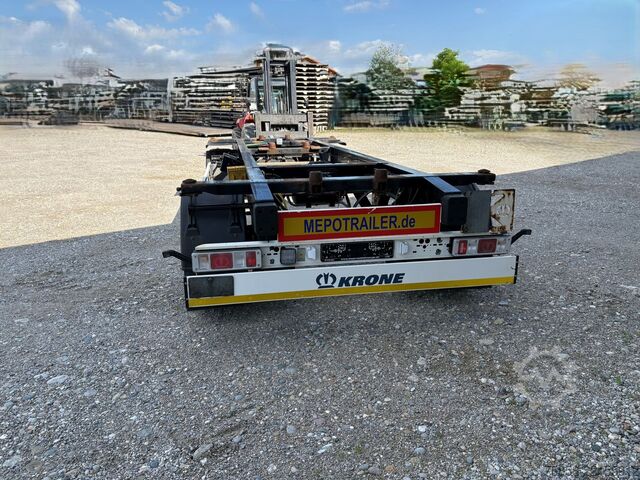 Prikolica sa zamenjivim šasijama x Wechselbrückenanhänger 445er Breitreifen